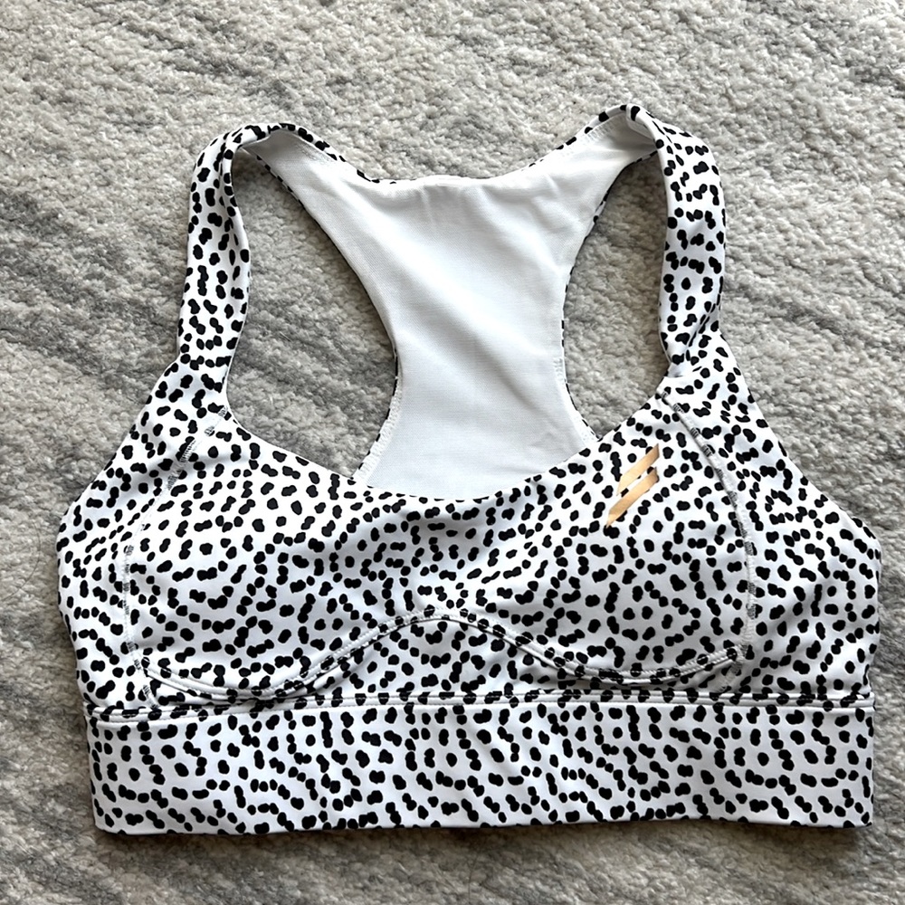 DOYOUEVEN Sports Bra workout top speckled S Black White